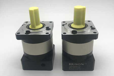 有哪些方法去保養(yǎng)行星齒輪減速機(jī)？